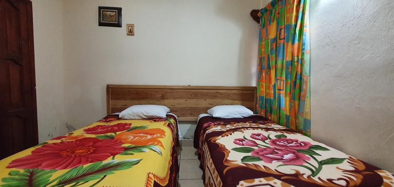 Hotel Arcos Del Carmen San Cristobal de las Casas Bagian luar foto