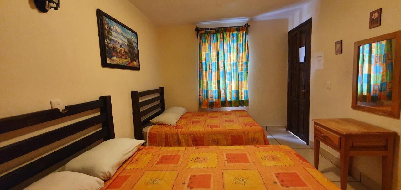 Hotel Arcos Del Carmen San Cristobal de las Casas Bagian luar foto